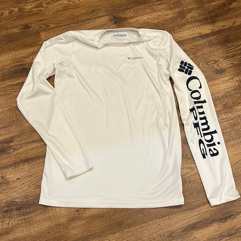 Columbia long sleeve tshirt